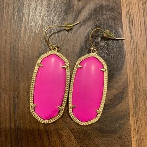 Elle Gold Drop Earrings in Magenta